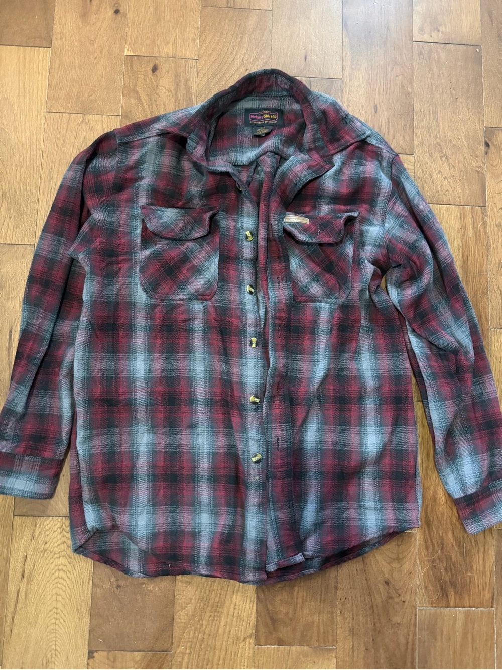 Men's Red & Gray Plaid Button-Down Shirt - Casual Long Sleeve